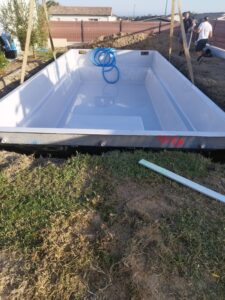 Terrassement d’une piscine à coque – Berthez