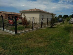 Réalisation d’une pose de clôture