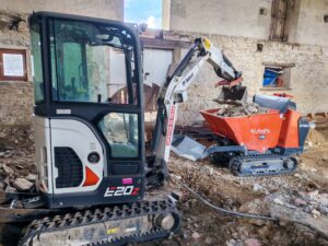 Chantier de démolition et nettoyage intérieur de maison à Bordeaux Talence