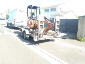 Location de mini pelle sur Blanquefort près de Bordeaux