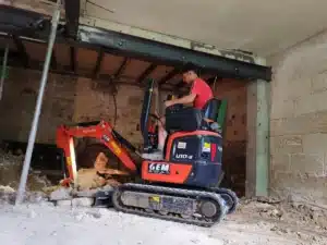 Travaux de terrassement intérieur réalisés par Pierre Renove TP 33 à Lormont
